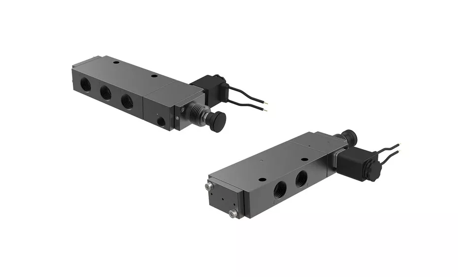 V38505E912-DAL-BLK | 19/50” NPT, 5-2, Long Body, Push Pull Solenoid Combination - Spring Return, M